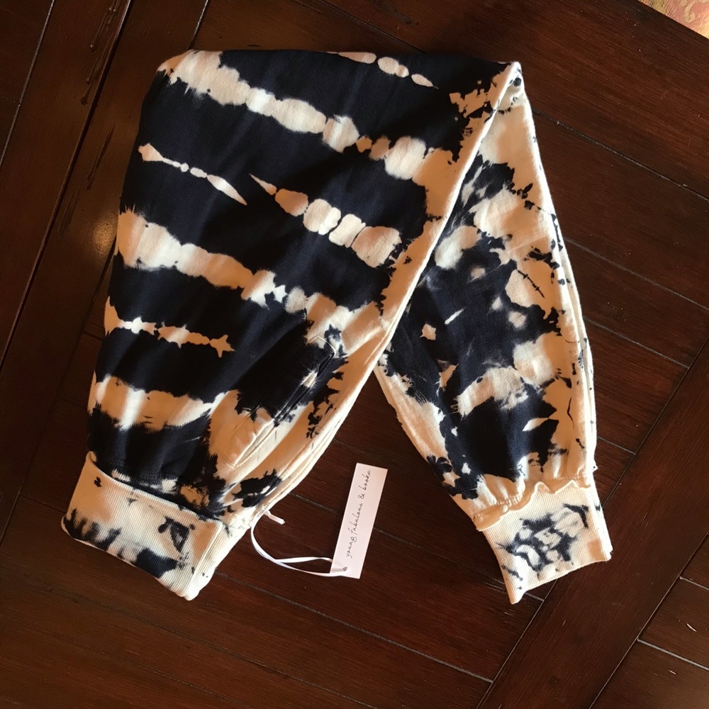 YFB RARE Tie Dye Joggers Black NWT - Picture 8 of 9